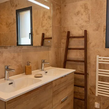 Vila Campemu Di Lecci